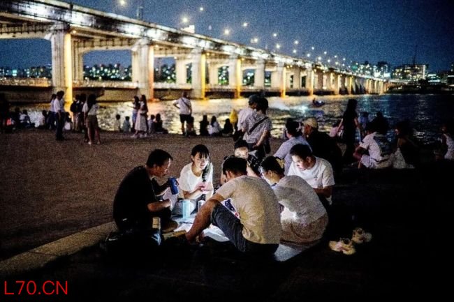 韩国越来越多90后选择不婚不育