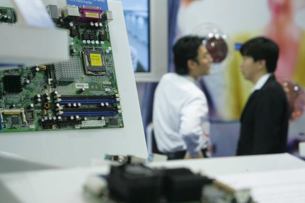 立华股份：5月肉鸡销售收入同比增长10.73%