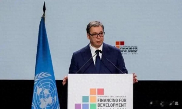 武契奇访华画上句号, 登机回国前, 终于讲出实话, 中塞在美国谈妥